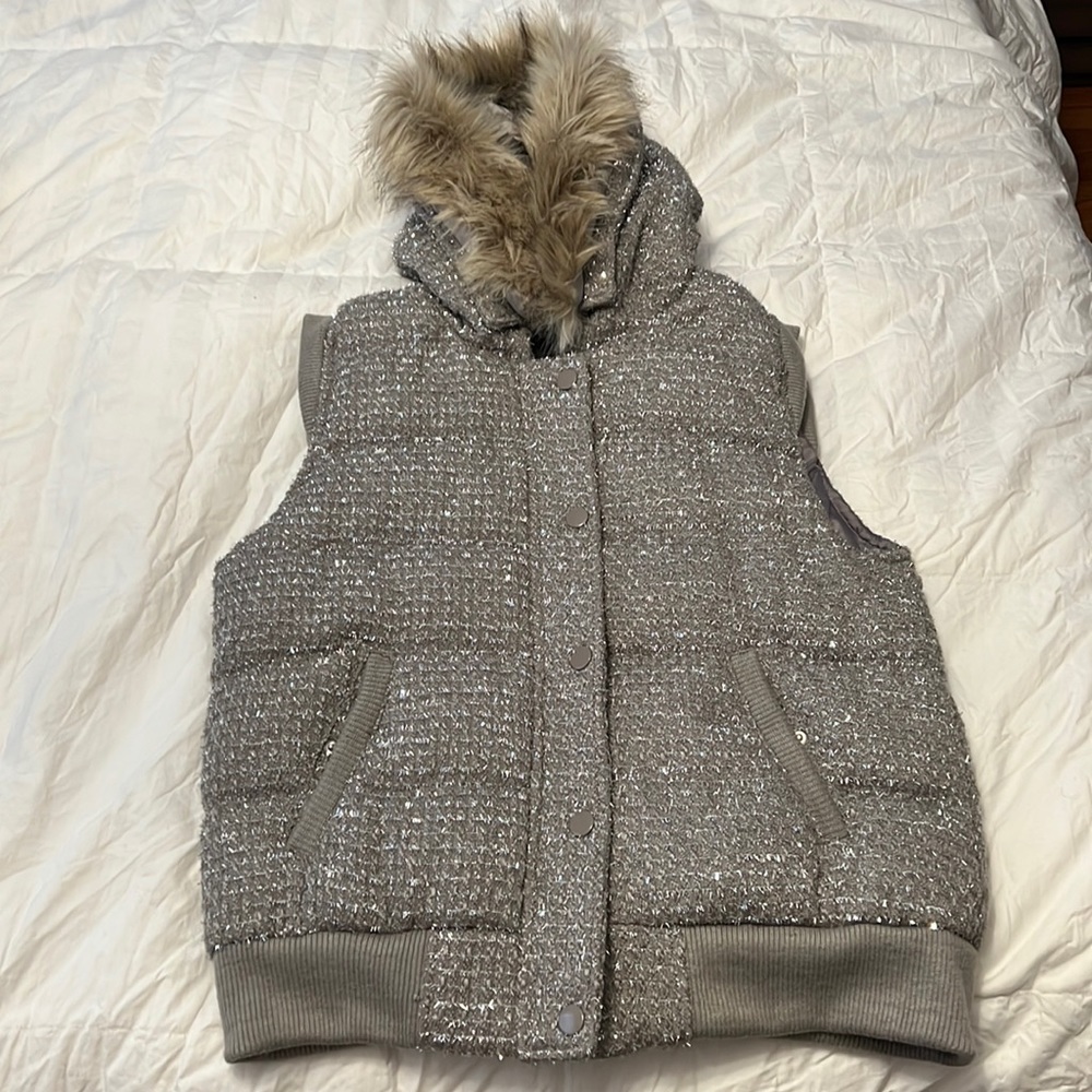 Women’s Size L Victoria’s Secret Vest